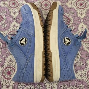 10M Womens Blue Airwalk Women's Composite Toe Work Shoes. Slip Resistant.